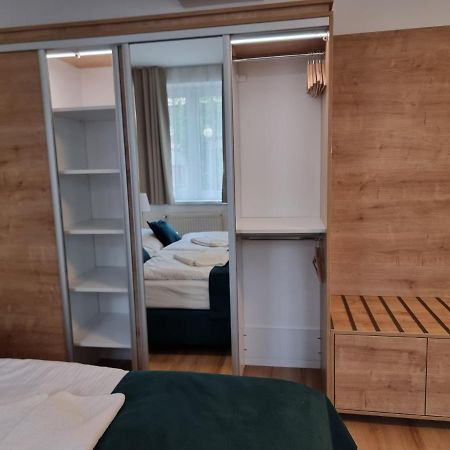 פזינוק Hotel Tilia מראה חיצוני תמונה