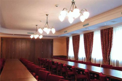 פזינוק Hotel Tilia מראה חיצוני תמונה