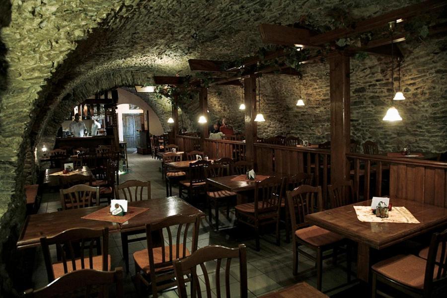 פזינוק Hotel Tilia מראה חיצוני תמונה