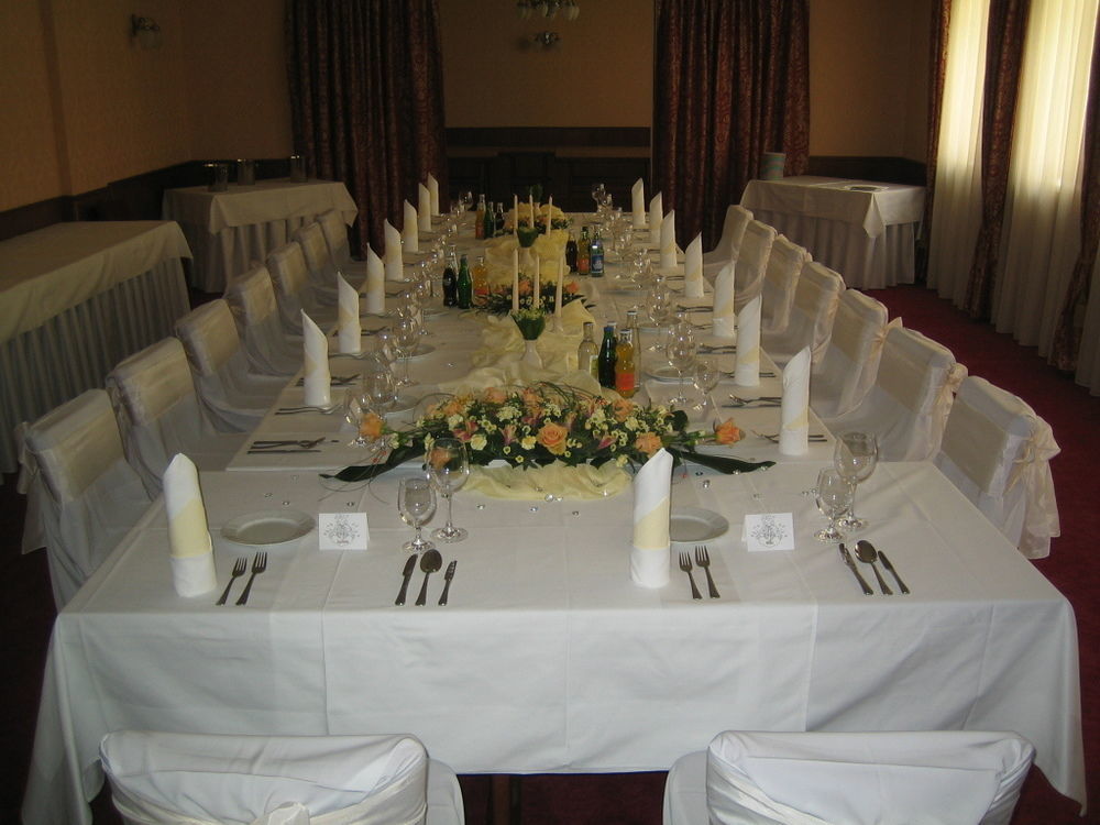 פזינוק Hotel Tilia מראה חיצוני תמונה